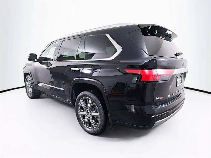 2024 Toyota Sequoia Capstone