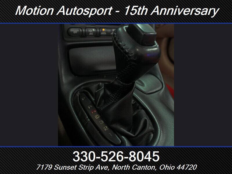 2004 Chevrolet Corvette