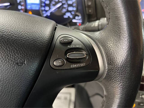 2015 Infiniti Q70L 3.7