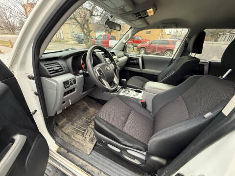 2013 Toyota 4Runner SR5