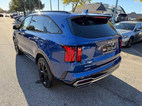 2023 Kia Sorento SX