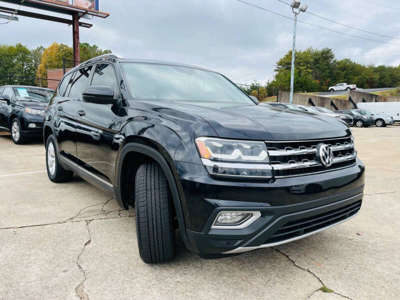 2018 Volkswagen Atlas SEL photo 10