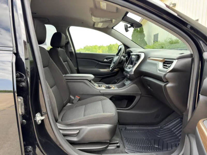 2021 GMC Acadia SLE