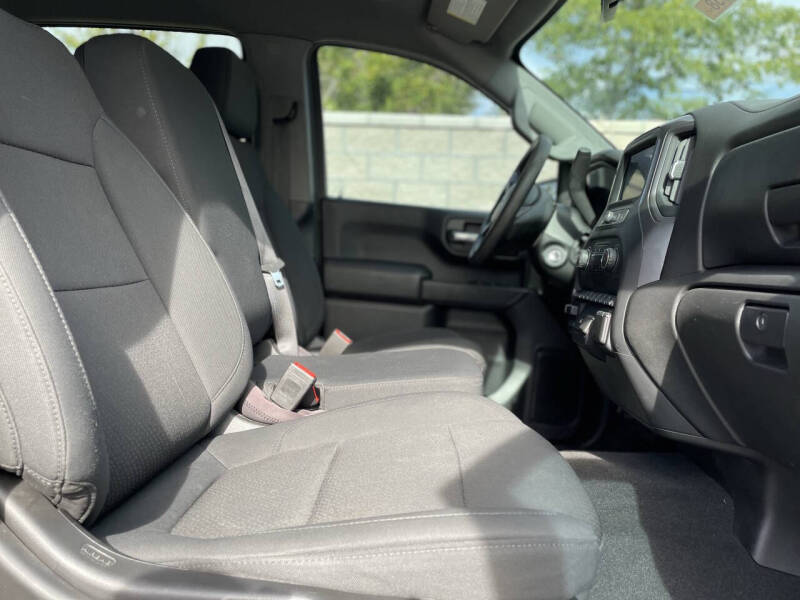 2020 Chevrolet Silverado 1500 Custom