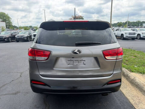 2017 Kia Sorento LX