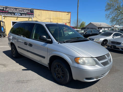 2006 Dodge Grand Caravan for sale at Virginia Auto Mall in Woodford VA
