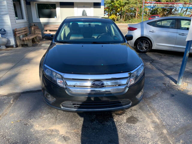 2010 Ford Fusion for sale at Chuckie Bizzarro's Fleetwing Auto in Erie, PA