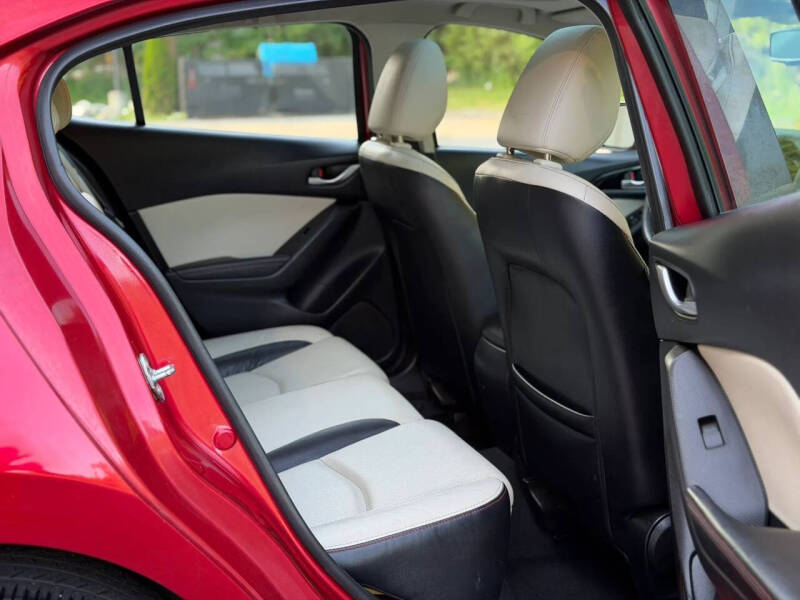 2014 Mazda MAZDA3 s Grand Touring