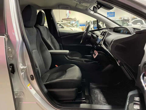 2018 Toyota Prius Three