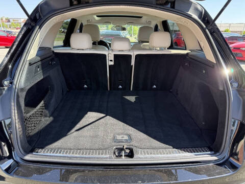 2018 Mercedes-Benz GLC GLC 300