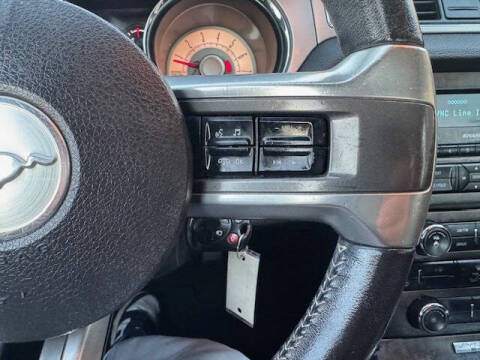 2010 Ford Mustang V6