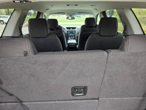 2017 Chevrolet Traverse LT