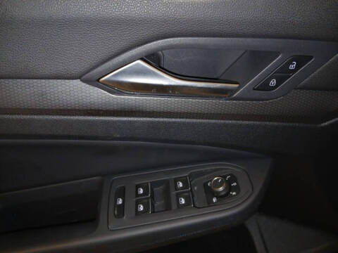 2024 Volkswagen Golf GTI Autobahn