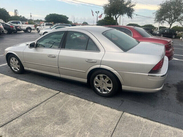 2002 LINCOLN LS Sedan - $3,995