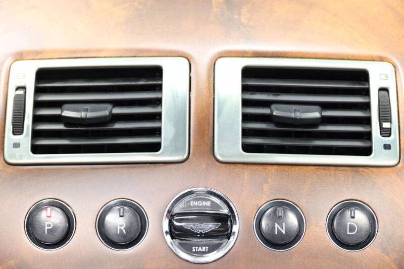 2009 Aston Martin DB9 Volante