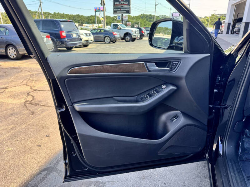 2016 Audi Q5 2.0T quattro Premium