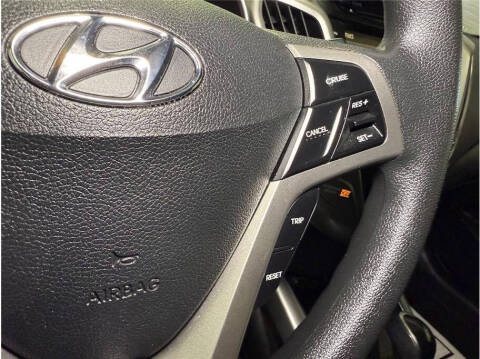 2016 Hyundai Veloster