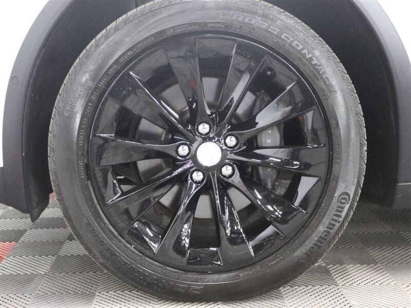2020 Tesla Model X Long Range
