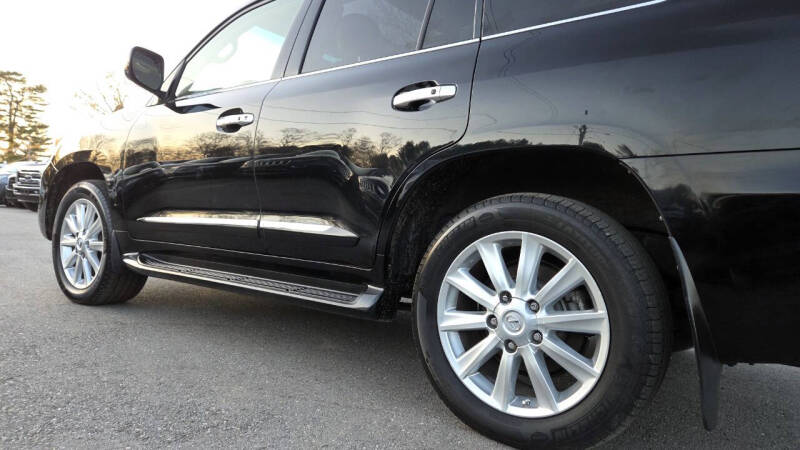 2011 Lexus LX 570