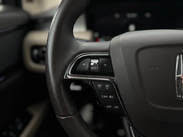 2023 Lincoln Nautilus Standard