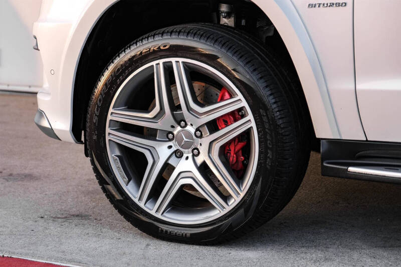 2015 Mercedes-Benz GL-Class GL 63 AMG