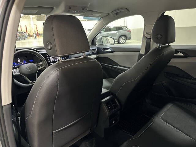 2023 Volkswagen Taos SE