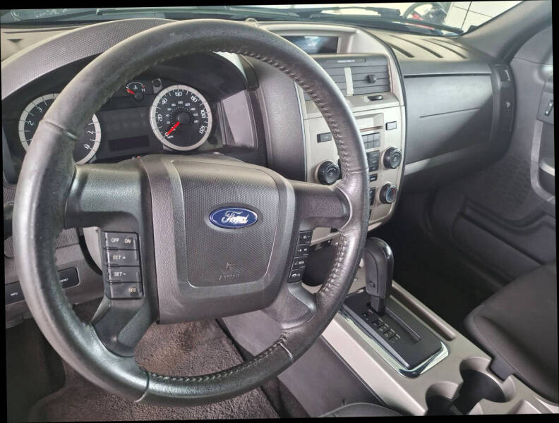 2010 Ford Escape XLT