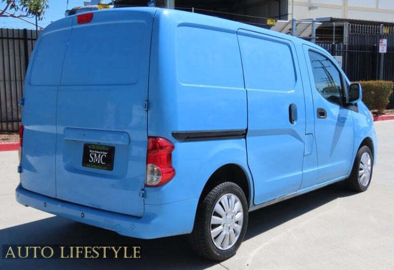 2021 Nissan NV200 SV