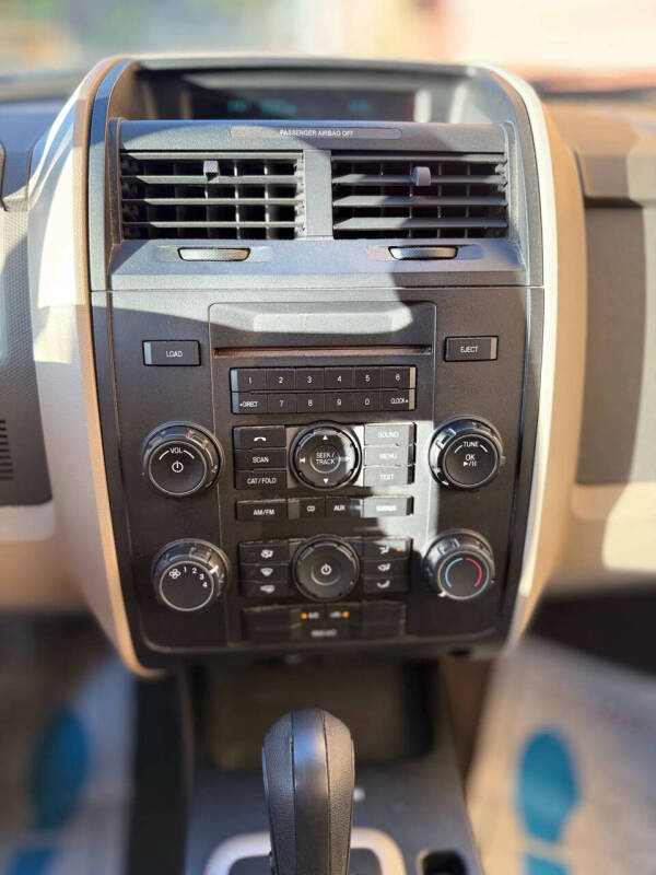 2011 Ford Escape XLS