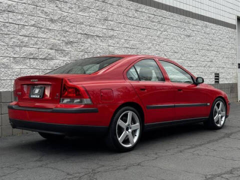 2004 Volvo S60 R