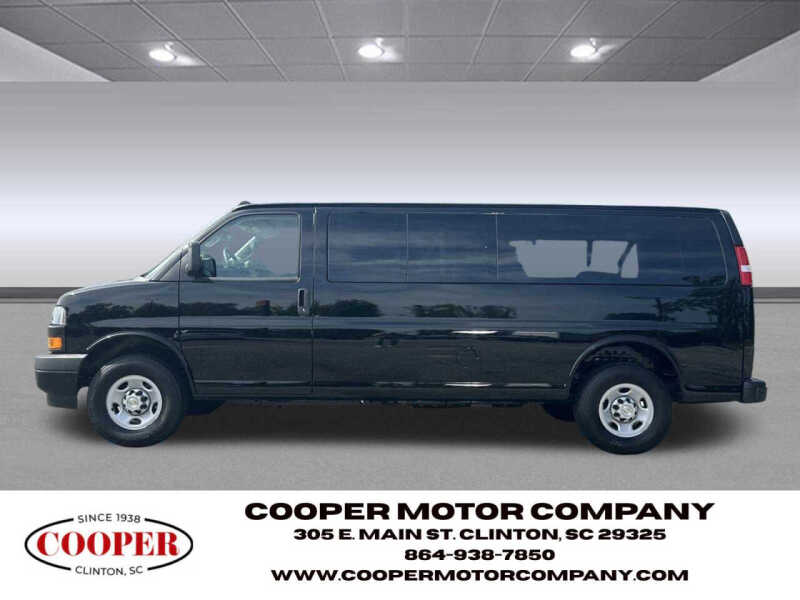 2025 Chevrolet Express LS 3500