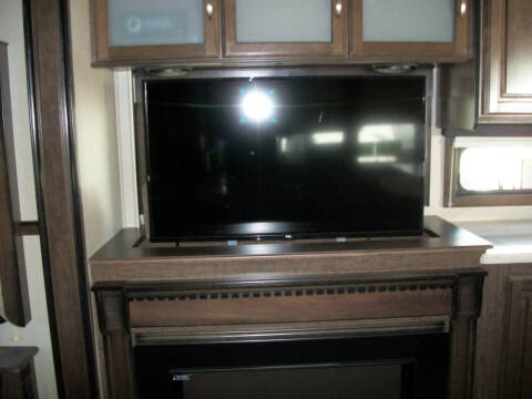 2019 Grand Design RV Solitude 373FB