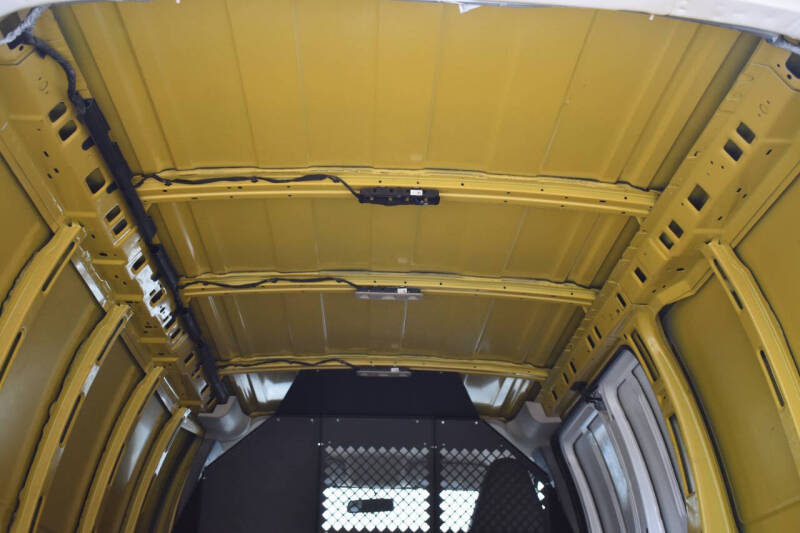 2021 GMC Savana 2500