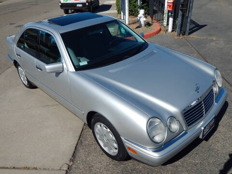 1999 Mercedes-Benz E-Class E 320