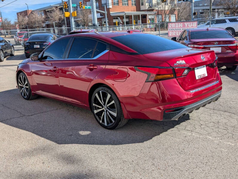 2020 Nissan Altima 2.5 SR