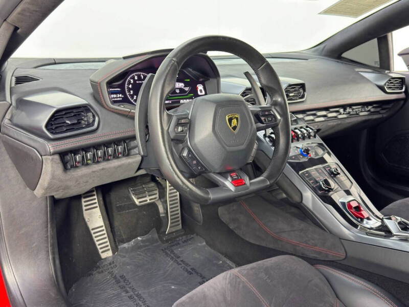 2015 Lamborghini Huracan LP 610-4