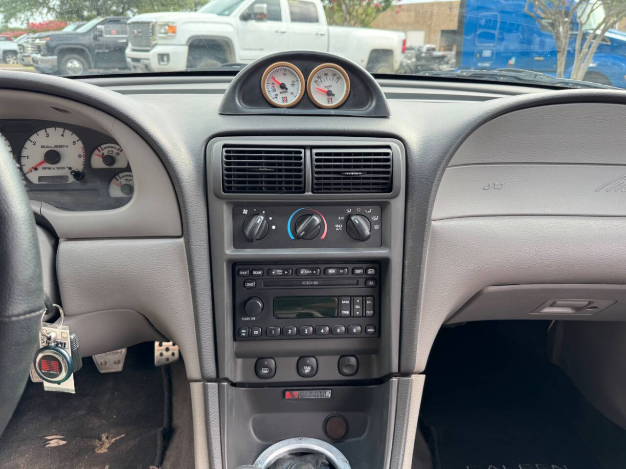 2001 Ford Mustang 15
