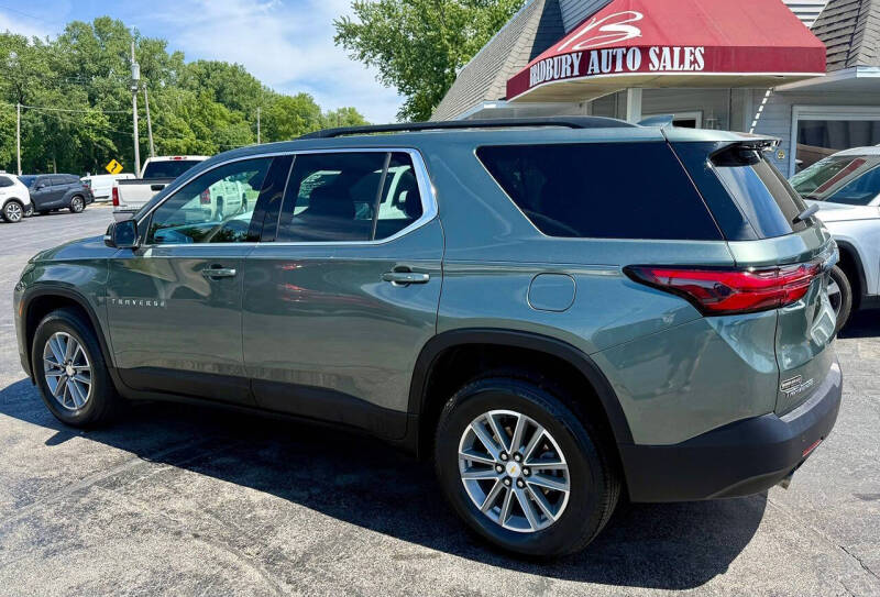 2023 Chevrolet Traverse LT Cloth