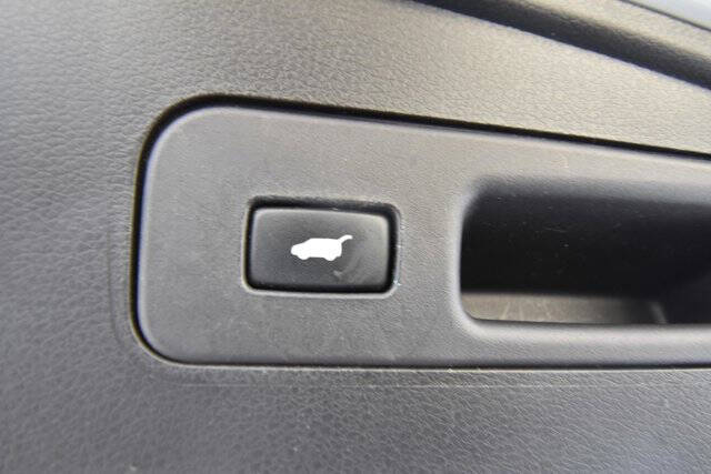 2017 Acura MDX w/Tech