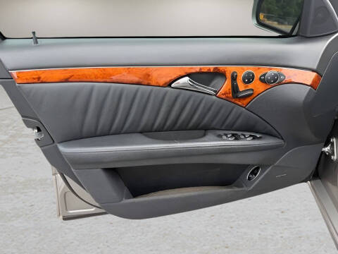 2003 Mercedes-Benz E-Class E 320