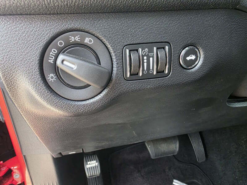 2016 Dodge Challenger SRT Hellcat