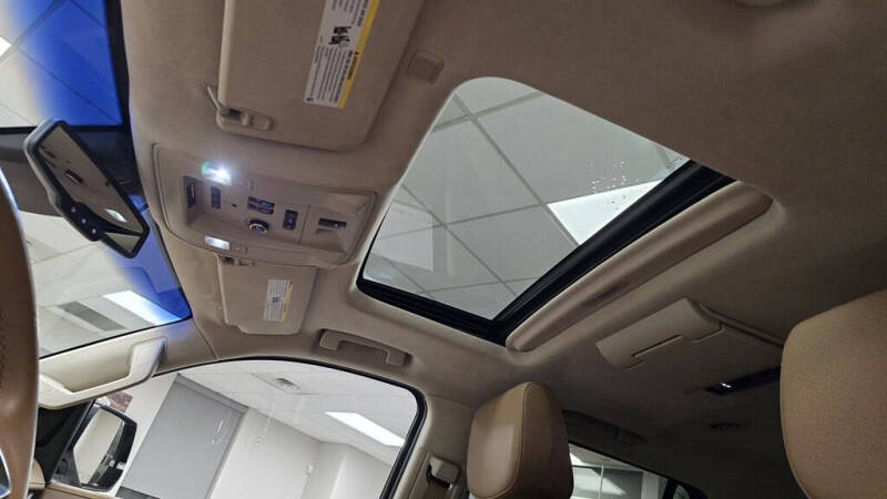 2016 Cadillac Escalade Platinum