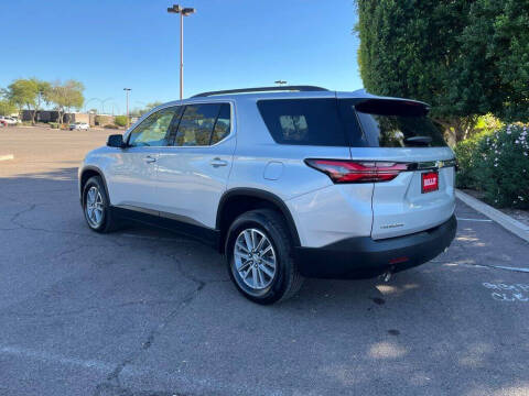 2022 Chevrolet Traverse LT Cloth