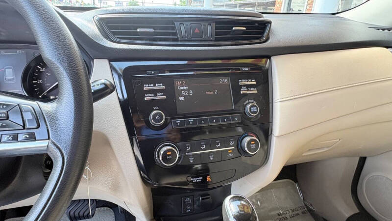 2017 Nissan Rogue S