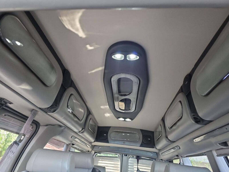 2016 GMC Savana 2500