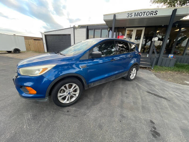 2017 Ford Escape S photo 2