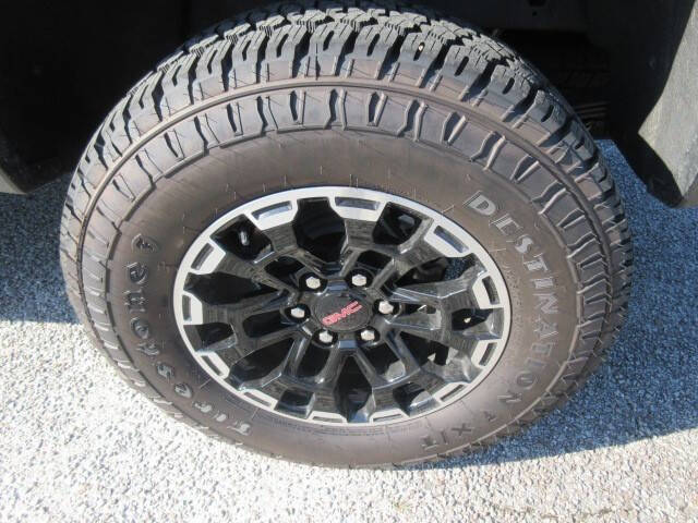 2025 GMC Canyon AT4