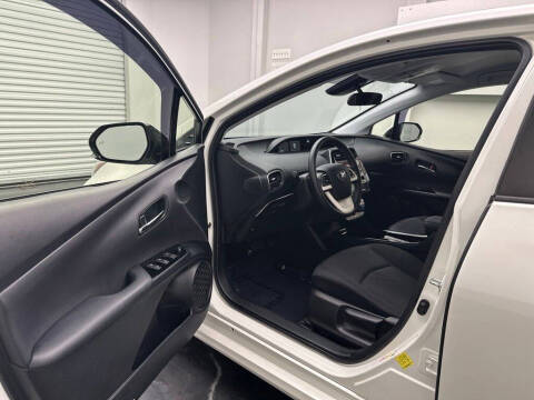 2018 Toyota Prius Three