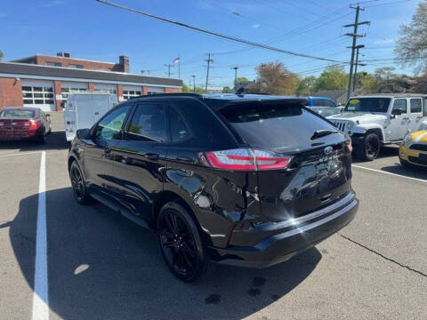 2022 Ford Edge ST-Line