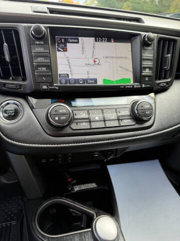 2017 Toyota RAV4 Platinum